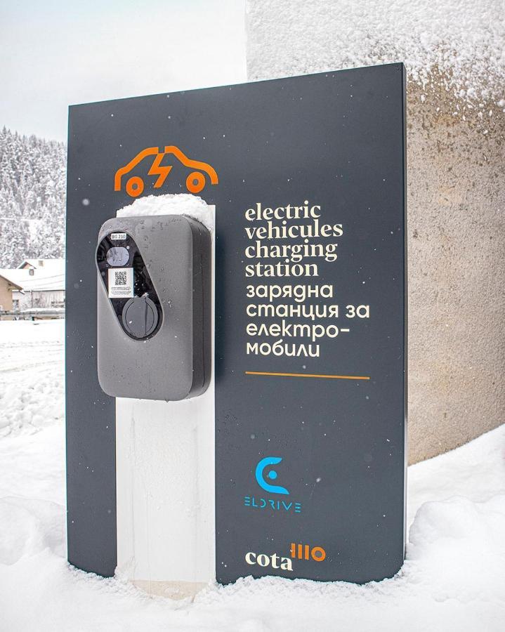 Cota1110 Готель